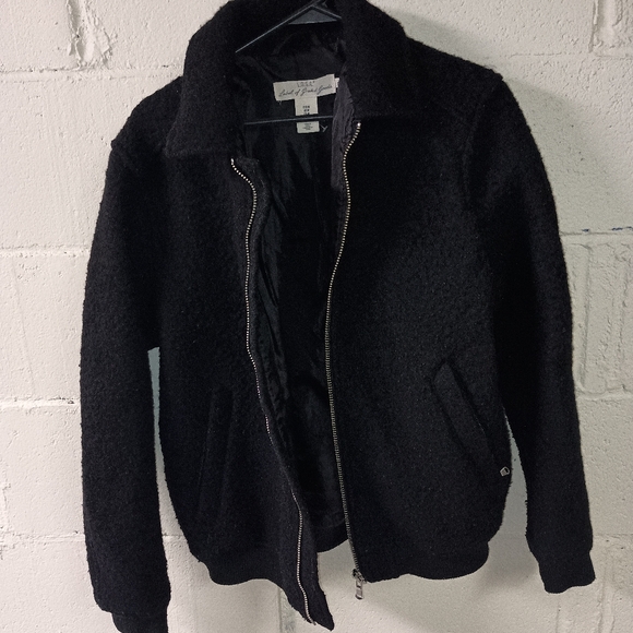 Jacket - Picture 2 of 3